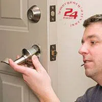 Capitol Locksmith Service Milwaukee, WI 414-937-5987 Capitol Locksmith Service Milwaukee, WI 414-937-5987 - emer-sid-68-4mod